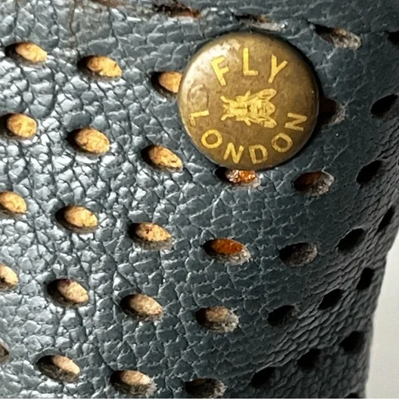 NEW IN BOX Fly London Indigo Iwo Toe Dark Grey Leather Ankle Boot 40 - Picture 12 of 16